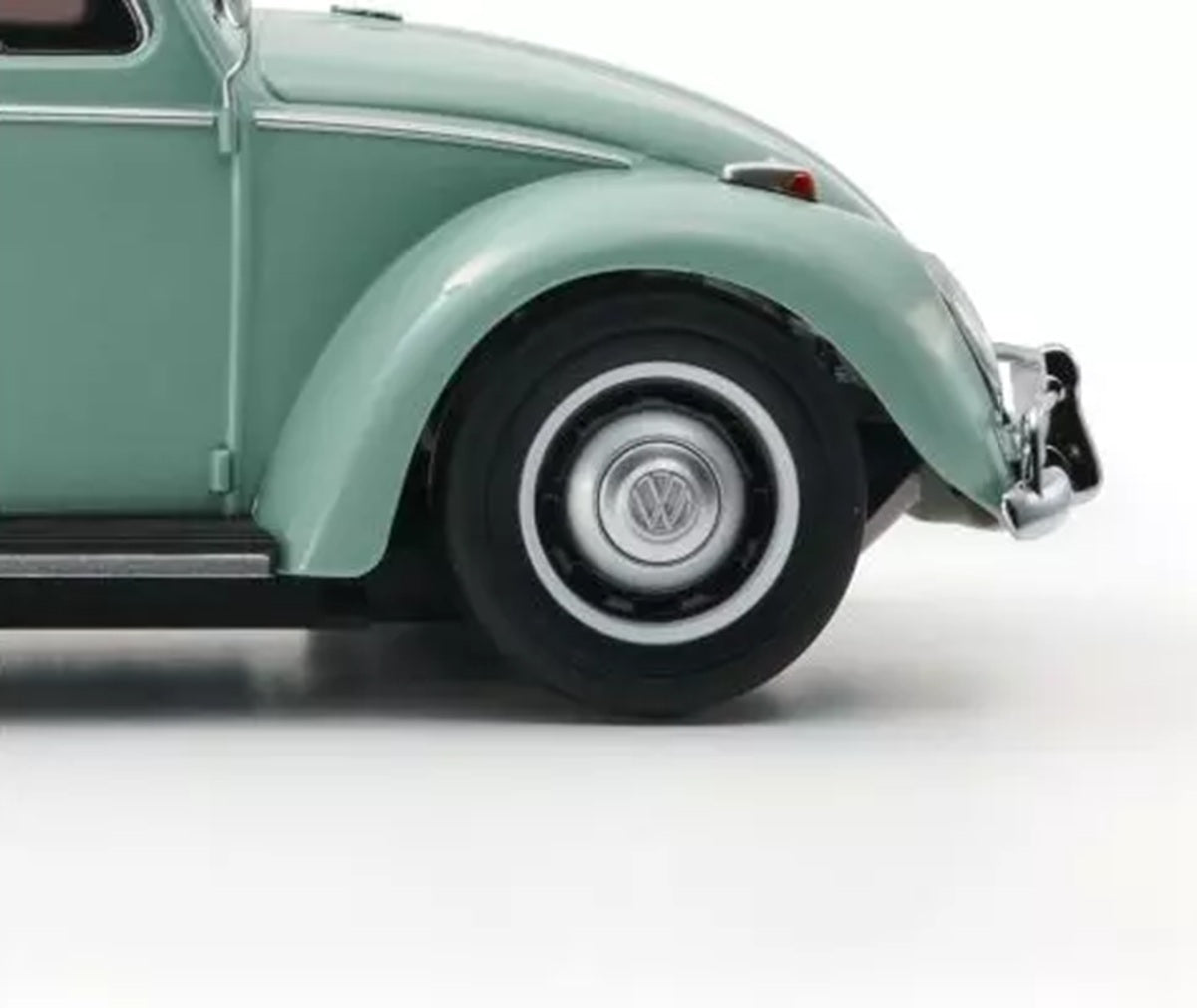 Kyosho ASC MR-04N-MM2 Volkswagen 1300 Beetle 1966 Body Bahama Blue Mini-Z