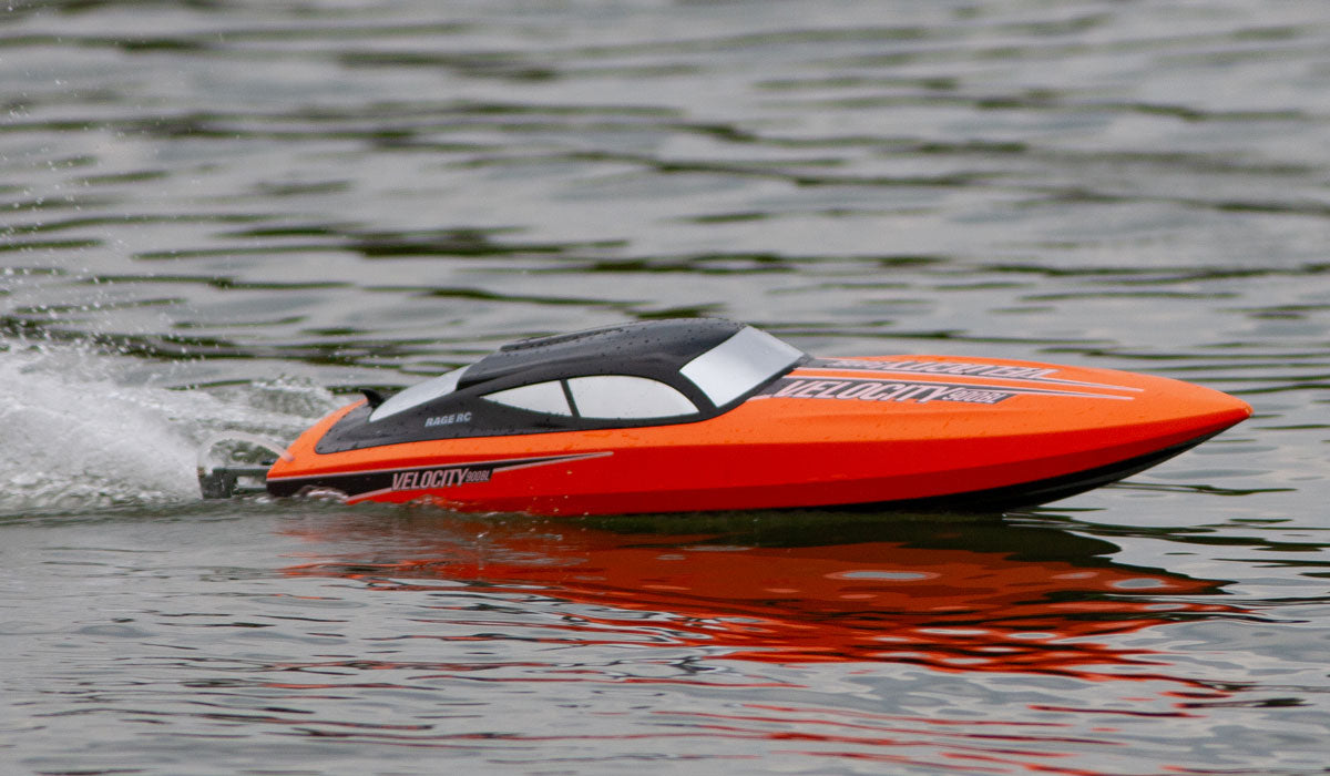 Rage R/C Velocity 900BL Brushless Deep Vee RTR Boat B1209