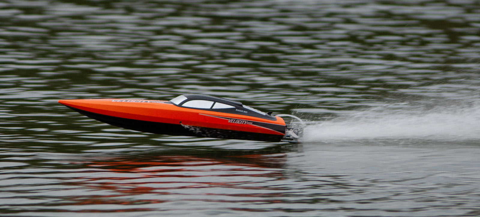 Rage R/C Velocity 900BL Brushless Deep Vee RTR Boat B1209