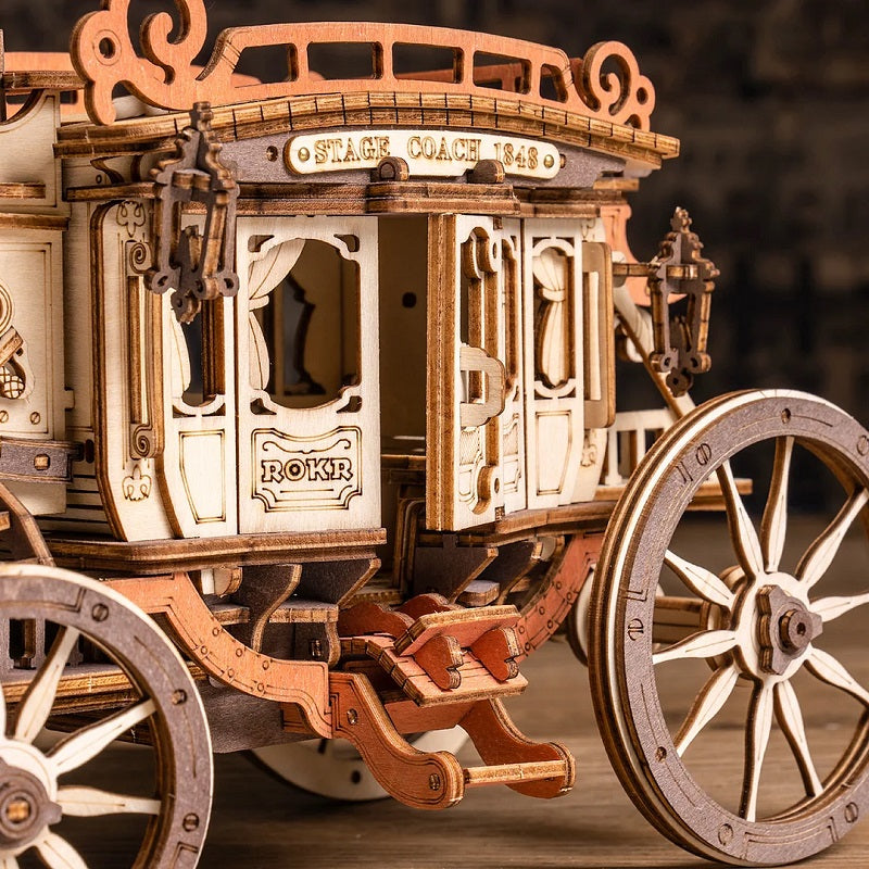 Rolife Stagecoach Rolling Music Box AMKA1