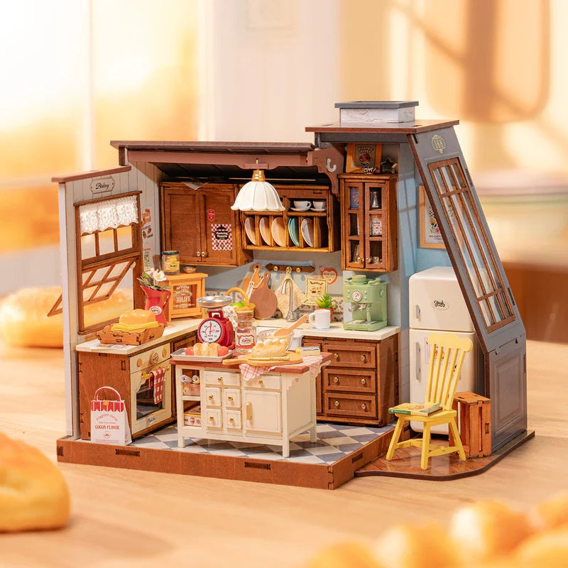 Robotime Baking Kitchen, DIY Miniature House DG172