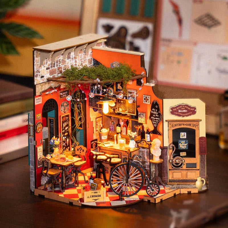 Robotime Cheers Bar & Dining, DIY Miniature House DG173
