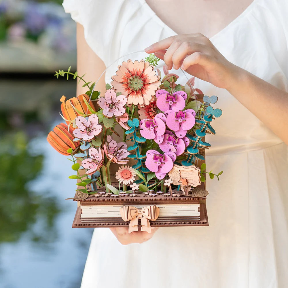 Rolife Wooden Blooming Book DIY Flower Bouquet 3D Puzzle - Artistic Book Display
