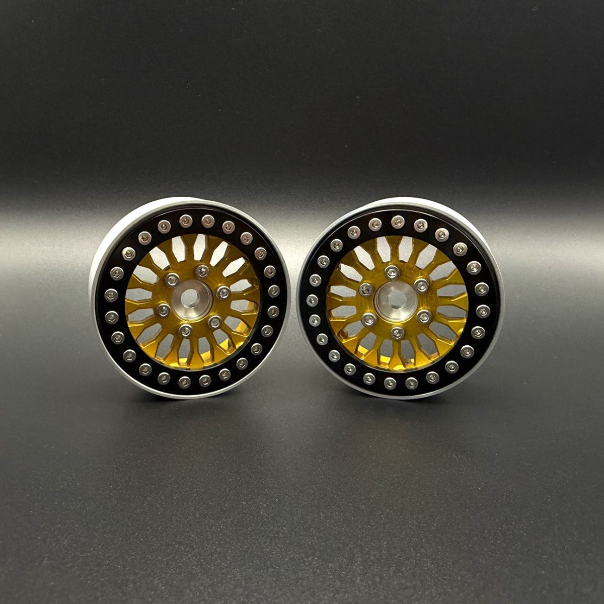 Reef's RC 1.9" Shield Aluminum Beadlock Wheels with Hubs - Gold (2pcs)