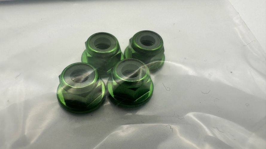Scale Reflex Wheel Nuts Green 4 Pack