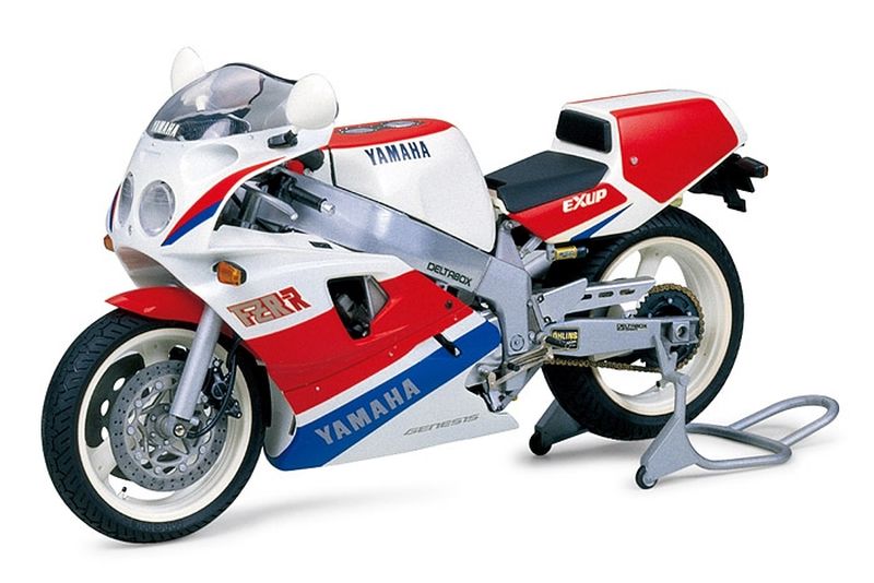 Tamiya 1/12 Yamaha FZR750R Scale Model (OW01) 14058
