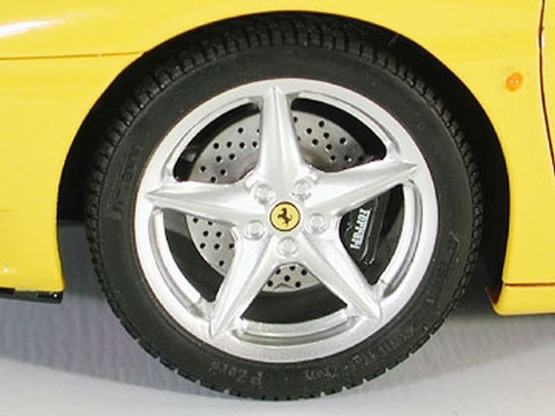 Tamiya Ferrari 360 Modena, Yellow Version 24299