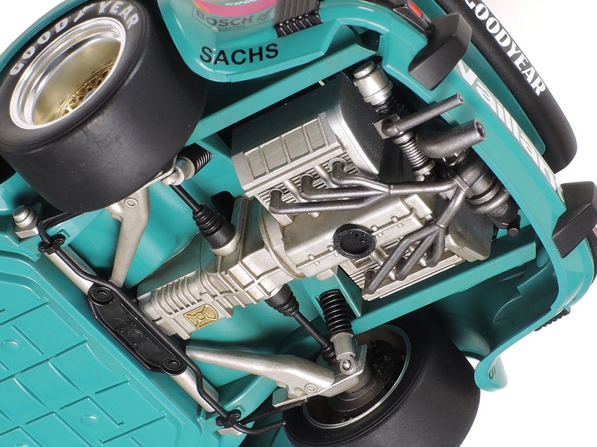 Tamiya 1/24 Porsche 934 Turbo RSR Vaillant 1976 Group 4 Racing Model Kit