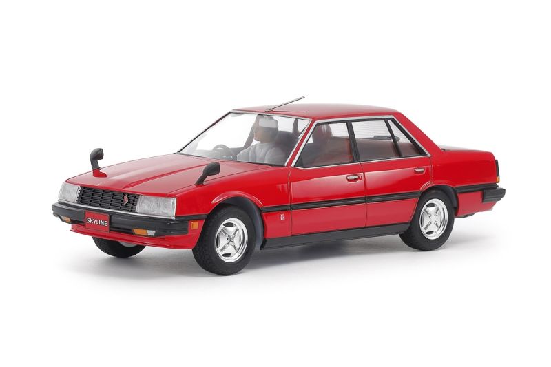 Tamiya 1/24 Nissan Skyline Sedan 2000 Turbo GT-E S Plastic Model 24374