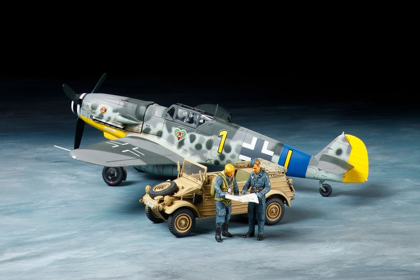 Tamiya 1/48 Messerschmitt Bf109 G-6 & Kubelwagen Type 82 Plastic