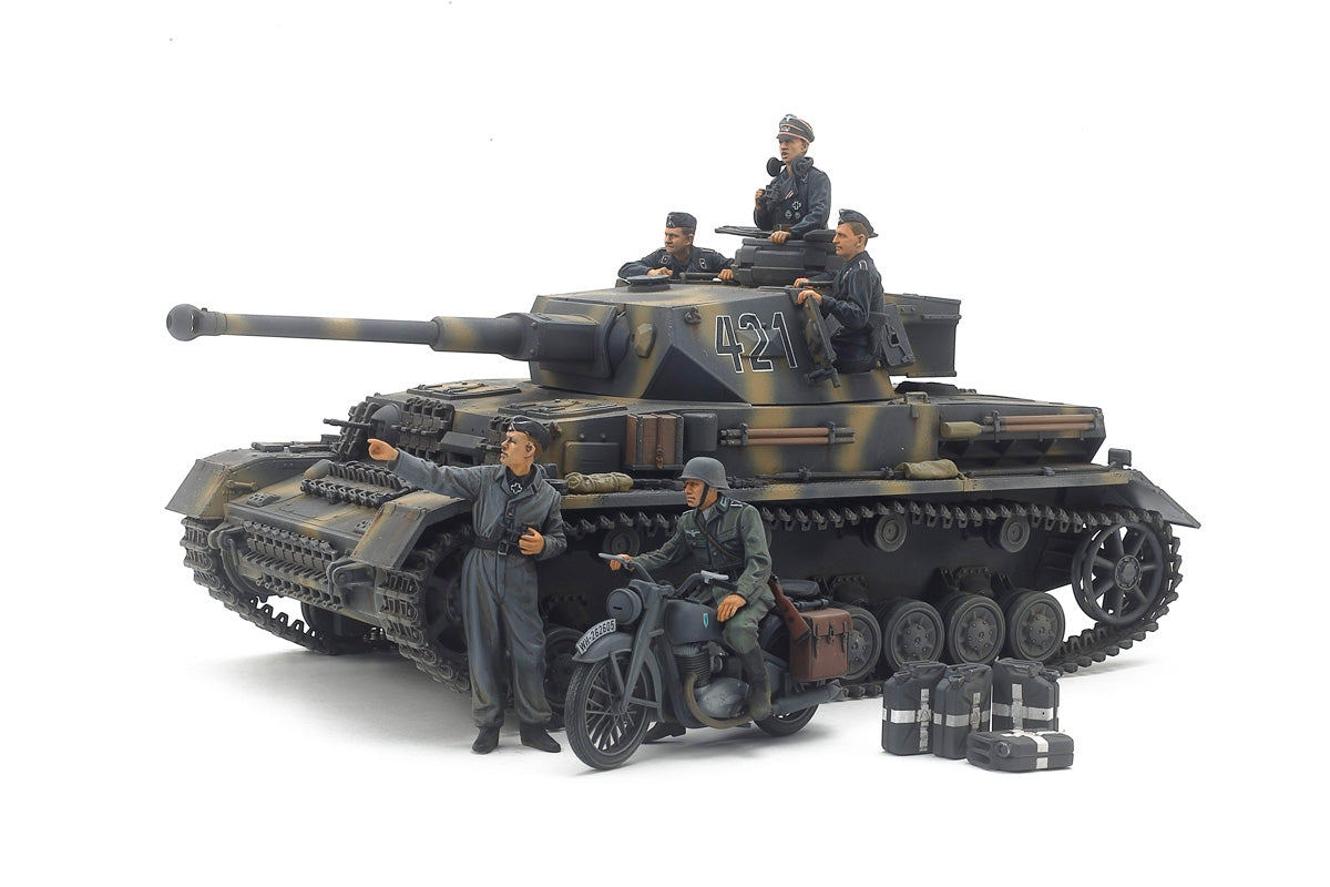 Tamiya 1/35 Plastic Model German Panzer IV Ausf.G Early, Motorcycle Set Easter Front, 25209