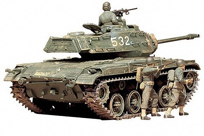 Tamiya 1/35 US M41 Walker Bulldog Light Tank Plastic Model Kit