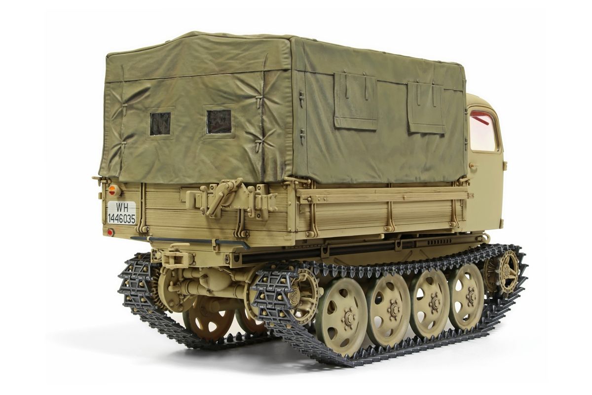 Tamiya 1/35 German Tractor RSO/01 Plastic Model