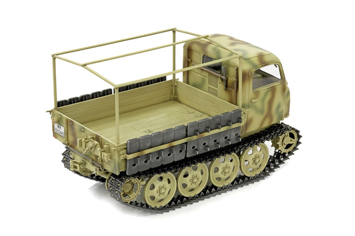 Tamiya 1/35 German Tractor RSO/01 Plastic Model
