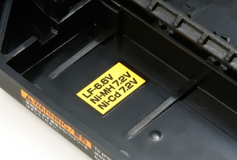 Tamiya RC Porsche 911 Carrera RSR 4WD Touring Car Chassis TT02 58571