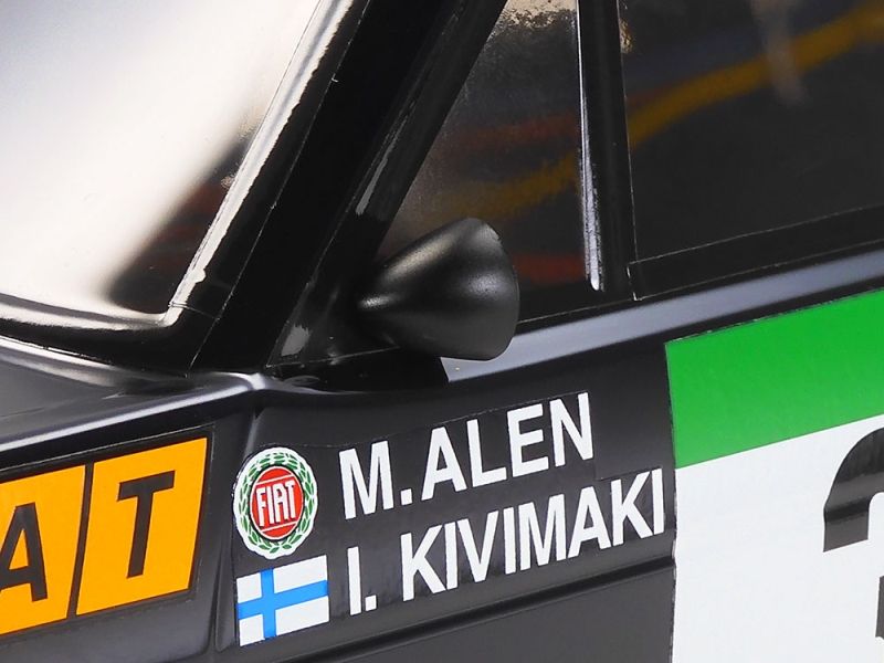 Tamiya RC Fiat 131 Arbath Rally, MF-01X Olio Fiat 58723-A