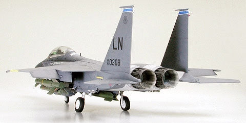 Tamiya 1/32 Boeing F-15E Strike Eagle with Bunker Buster USAF Fighter Plastic Model Airplane Kit
