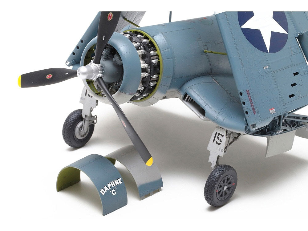 Tamiya 1/32 Vought F4U-1 Corsair Plastic Model Airplane Kit