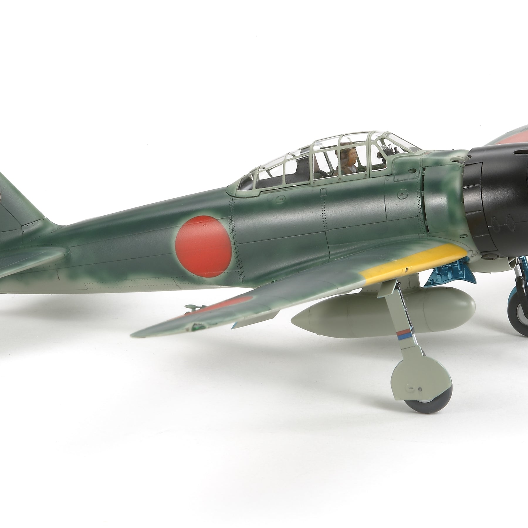 Tamiya 1/48 Mitsubishi A6M3/3a Zero Zeke Plastic Model Airplane Kit