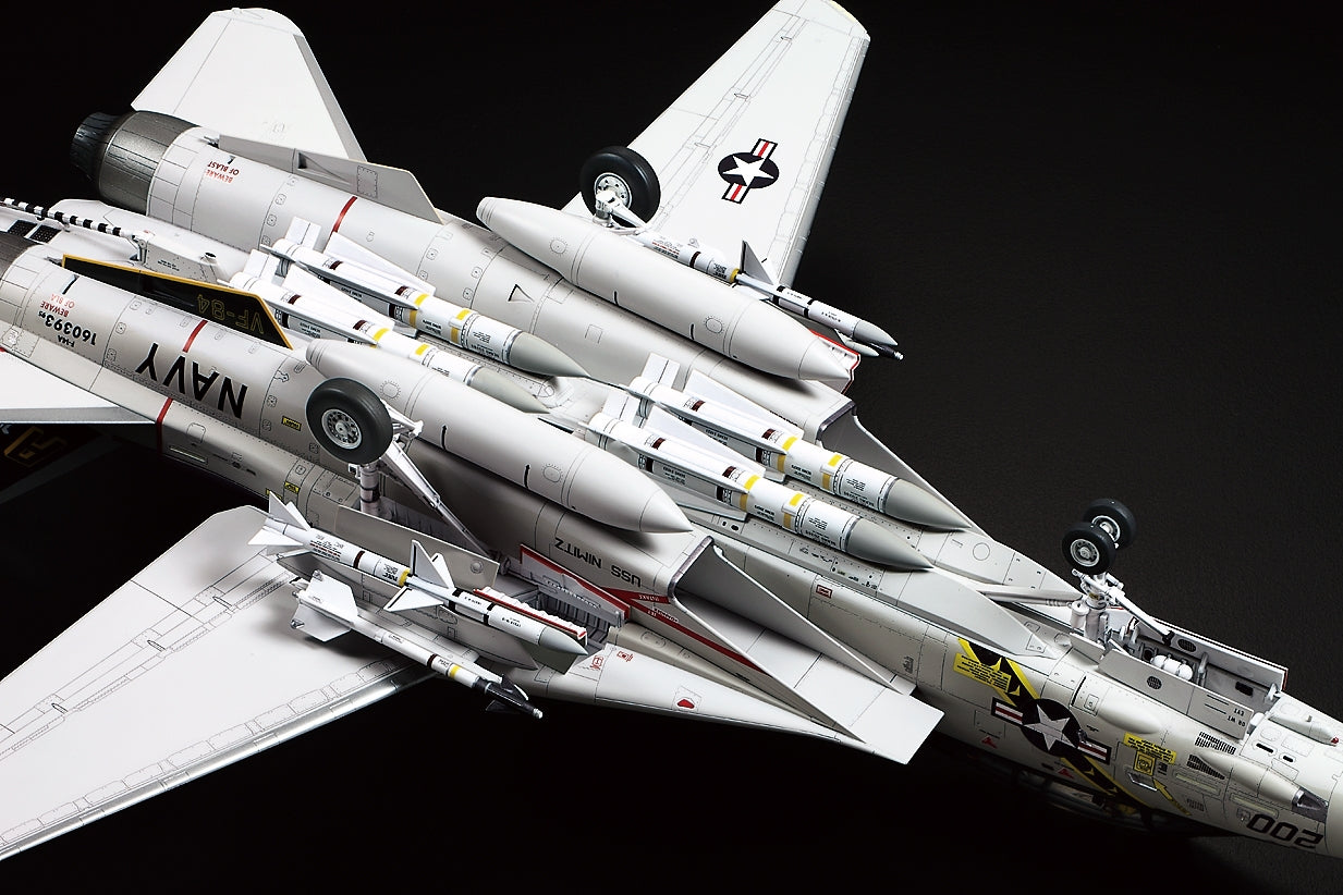 Tamiya 1/48 Grumman F-14A Tomcat Plastic Model Airplane Kit