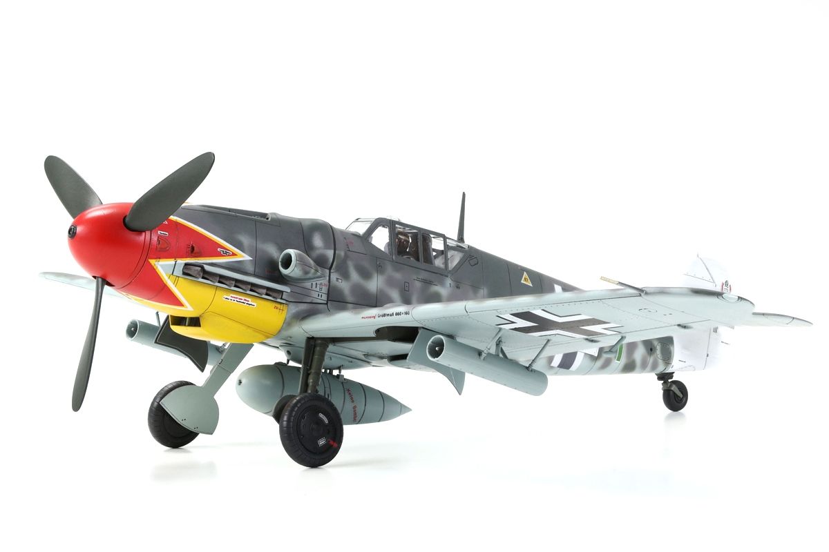 Tamiya Messerschmitt BF109 G - 6, Late Model, Plastic Model